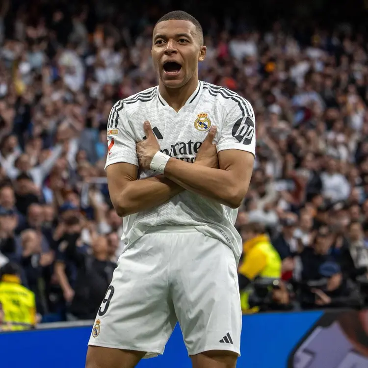 Kaiyun网页版-刷新纪录引发热议！，姆巴佩在塞尔维亚队比赛中锐不可当比赛高潮迭起的简单介绍