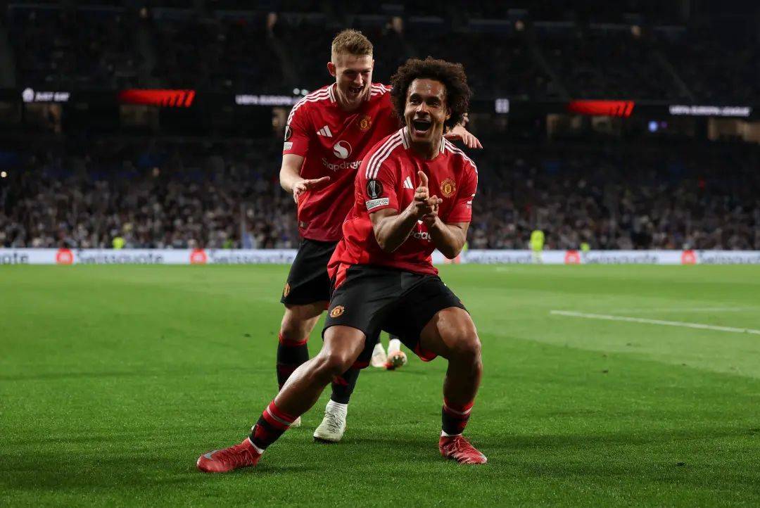 开云登录入口-曼联发布备战花絮；赛前豪取连胜；欧篮联任务艰巨；身体对抗强度拉满的简单介绍