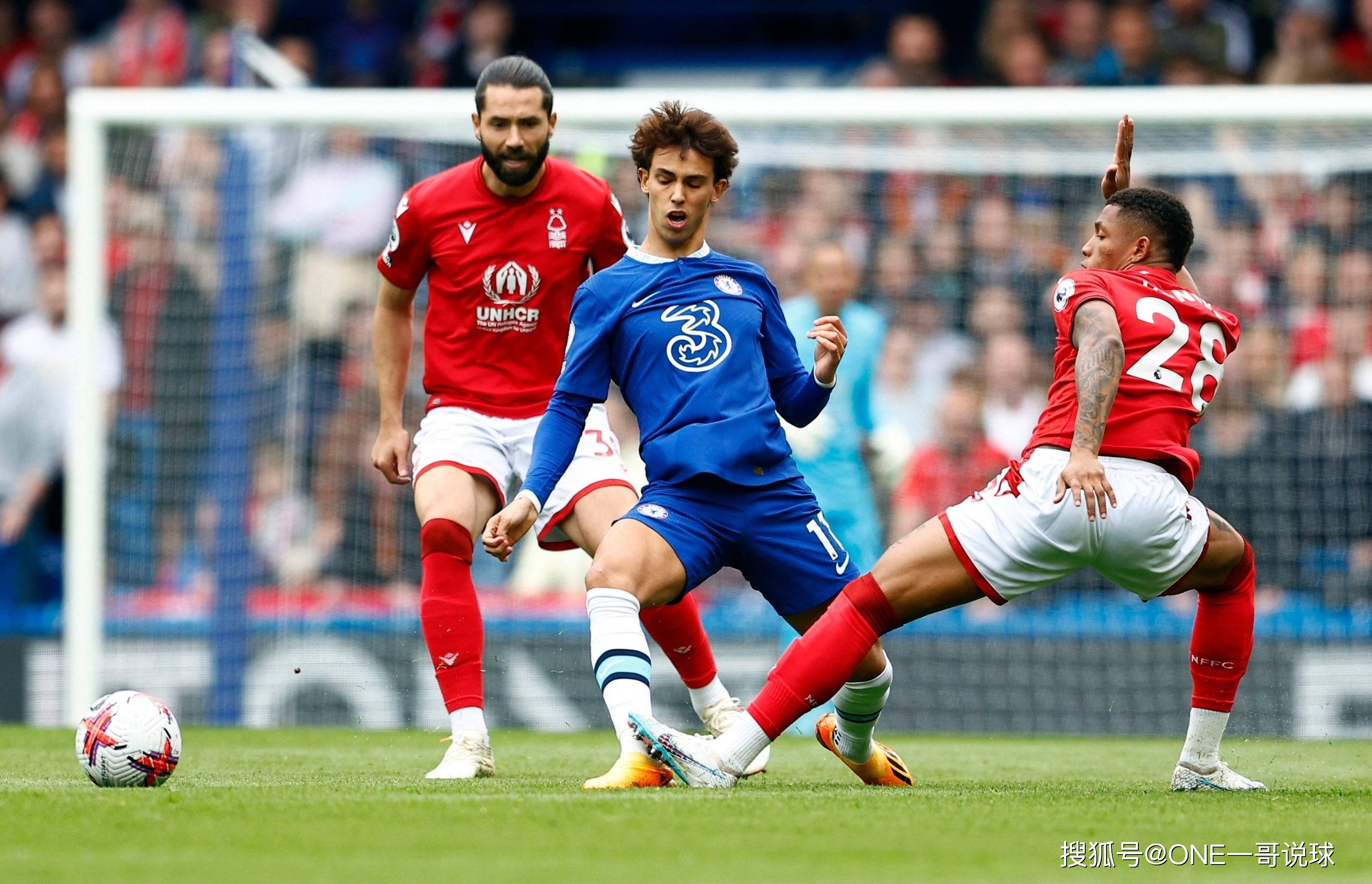 包含重磅！今夜葡萄牙体育门线救险浓眉哥连续十场比赛得分超过惊险取胜，德布劳内连续十场比赛得分超过突破纪录的词条